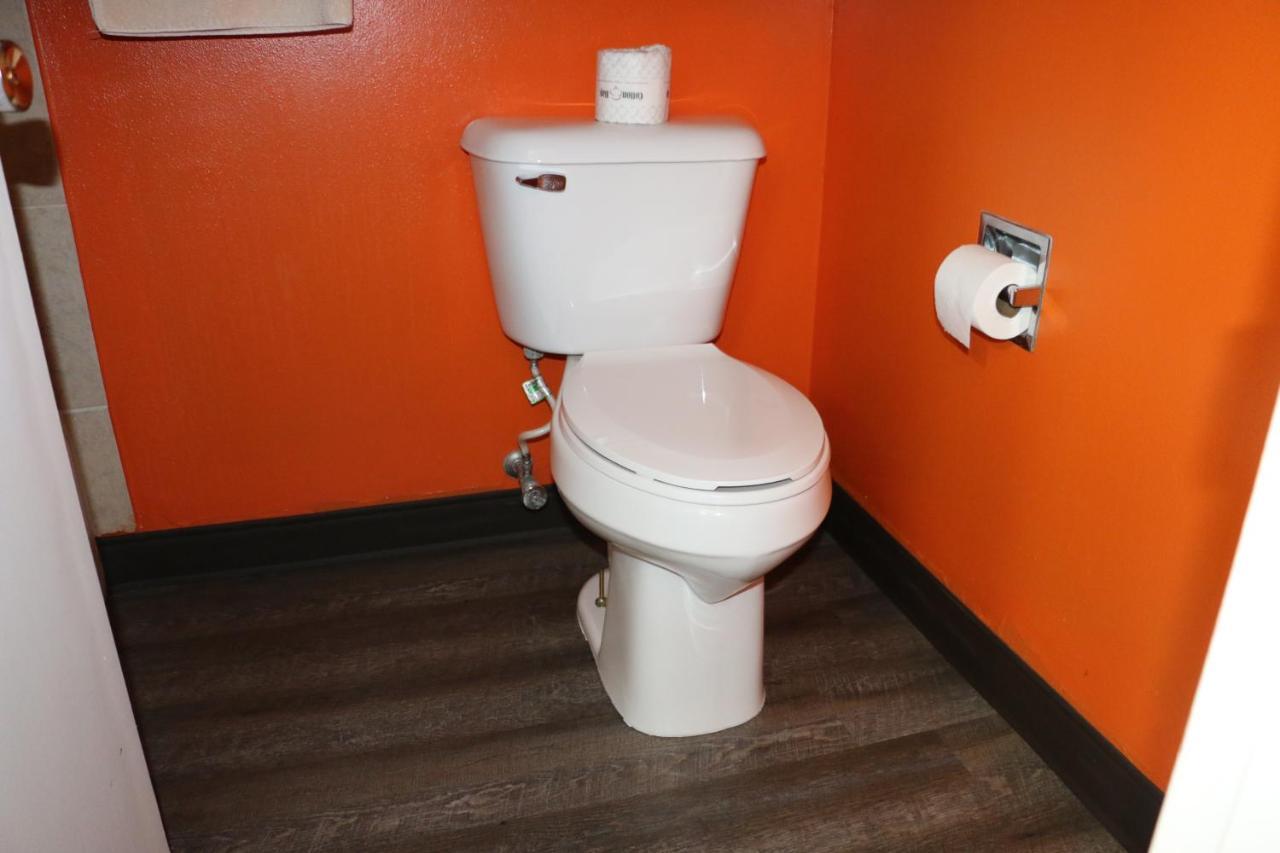 Amber Inn Le Mars エクステリア 写真