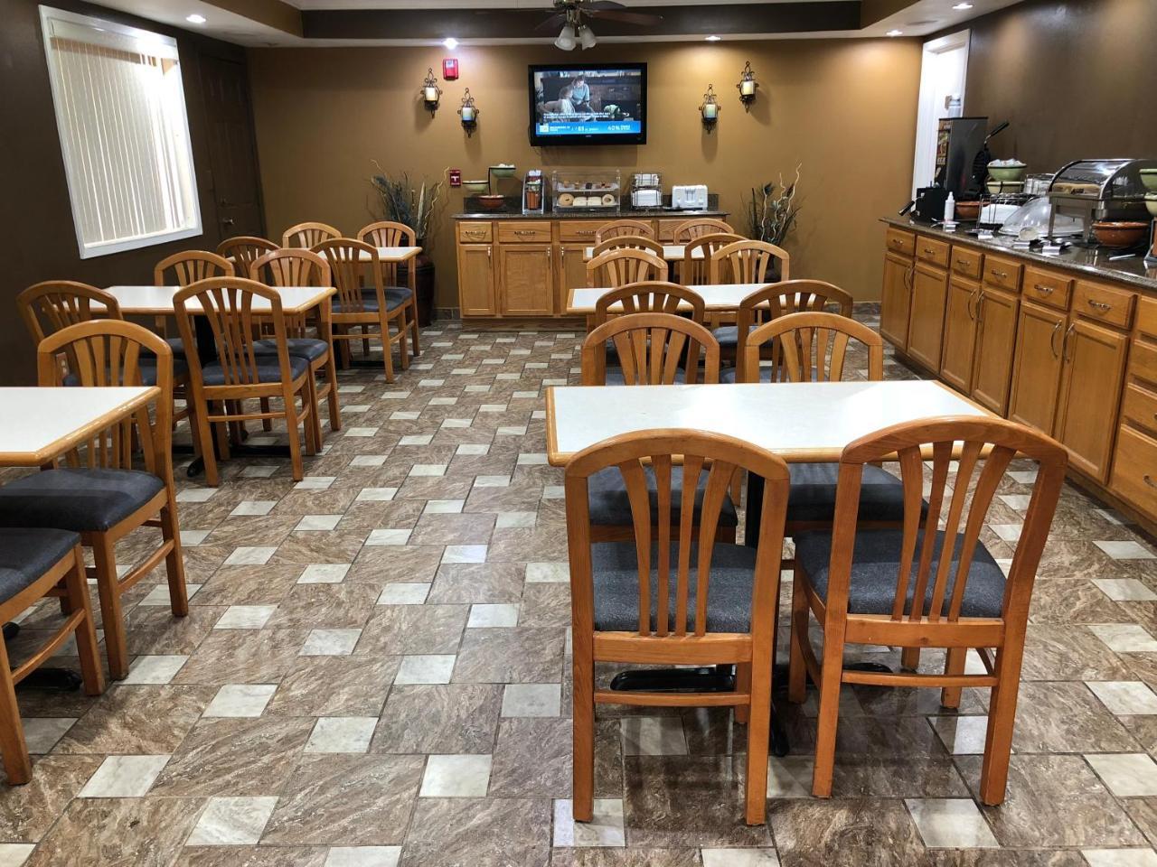 Amber Inn Le Mars エクステリア 写真